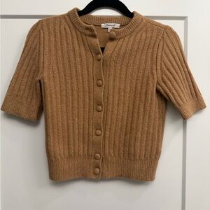 Madewell Camel Knit Sweater/Cardigan
Size XXS fits XS
Like new